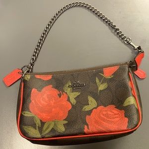 COACH CAMO ROSE Pouchette WRISTLET! BRAND NEW/NEVER USED without tags!
